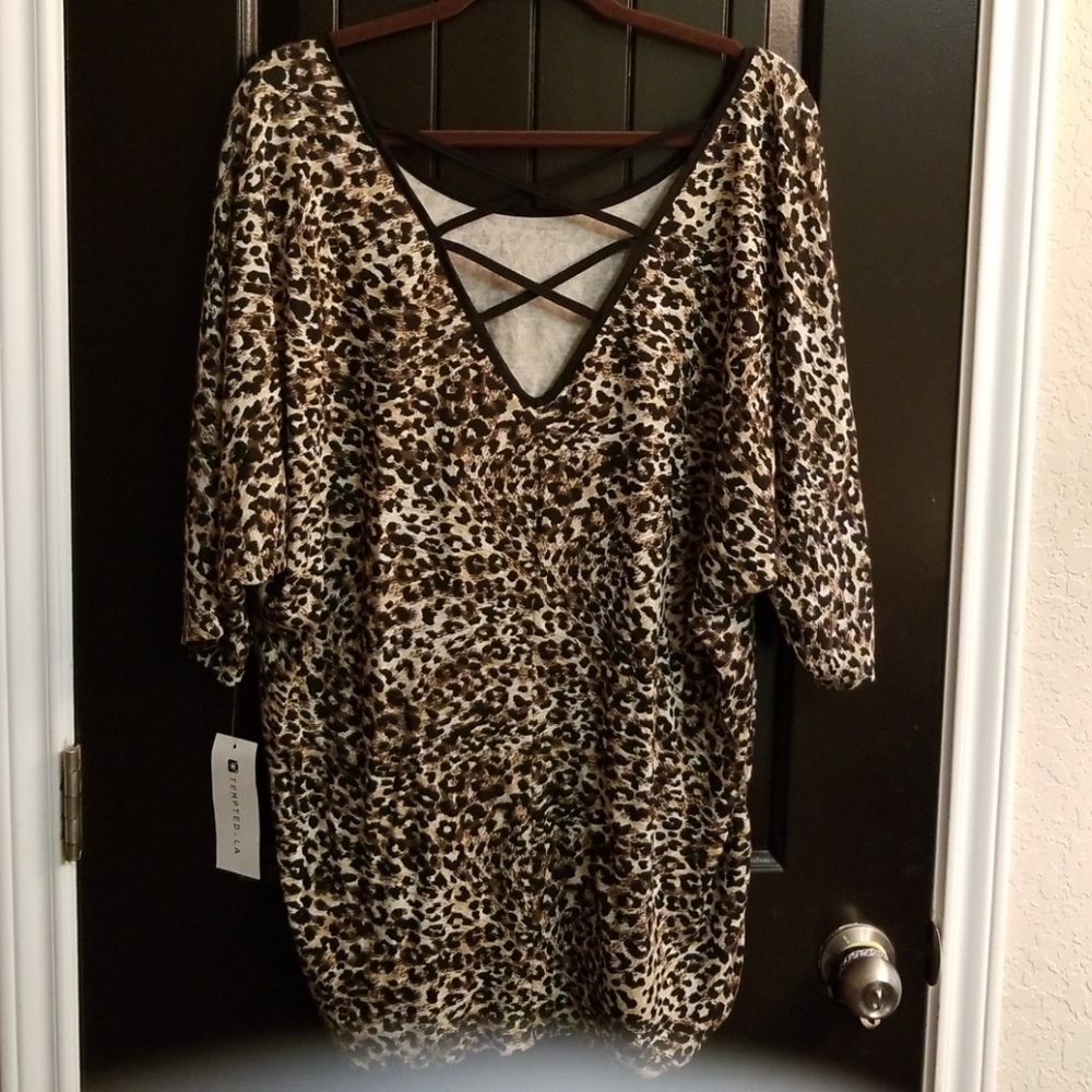 Top - Picture 2 of 5